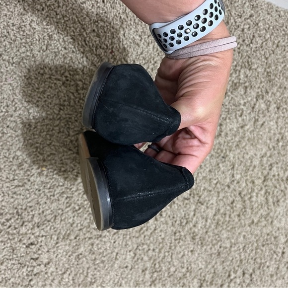 Attilio Giusti Leombruni AGL Black Pointy Toe Suede Ballet Flats - Picture 6 of 9